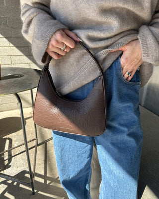 Aurora-Bag-Cocoa-Video-2