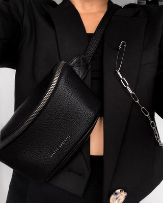 Best-Lies-Bumbag-Black-Image-2