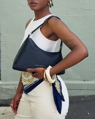Reverie-Bag-Black-Image-2