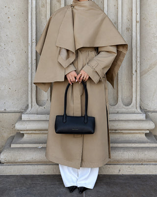 The-Lost-Bag-Black-Image-2
