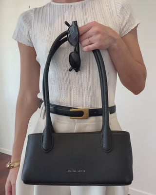 The-Lost-Bag-Black-Video-1