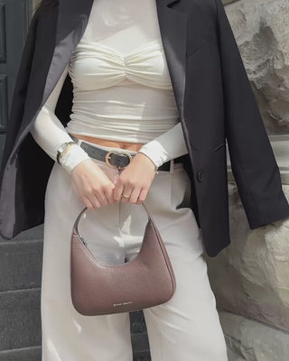Aurora-Bag-Cocoa-Video-4