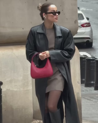 Aurora-Bag-Rouge-Video-1