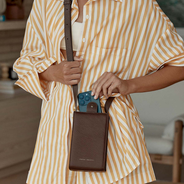 Status Anxiety As It Happens Women's Leather Bag Cocoa