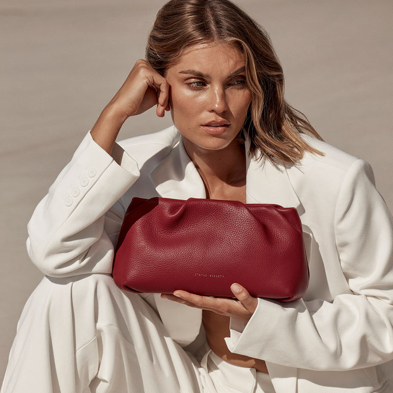 Status Anxiety The Moment Women's Leather Clutch Rouge