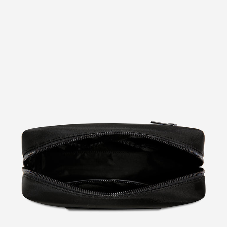 Status Anxiety Medium Hunter Toiletry Bag Black Recycled