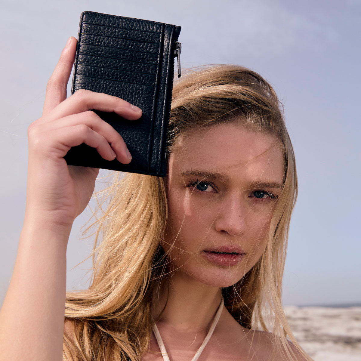 Status Anxiety Avoiding Things Women's Leather Wallet Black