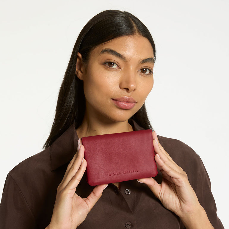 Status Anxiety Is Now Better Women's Leather Wallet Rouge Nappa