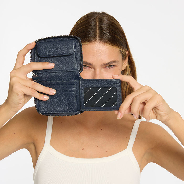Status Anxiety Wayward Women's Leather Wallet Midnight Blue